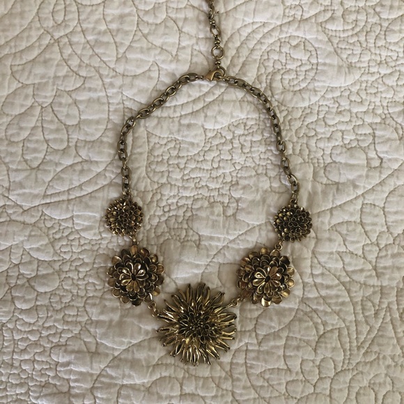 Lucky Brand Gold Tone Floral Statement Necklace - Picture 3 of 7